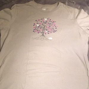 North Face Women’s Shirt - Size XL